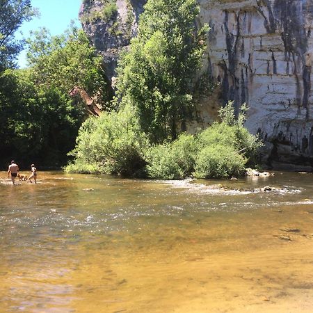 ホテル Les Sentiers Du Causse Lentillac du Causse エクステリア 写真