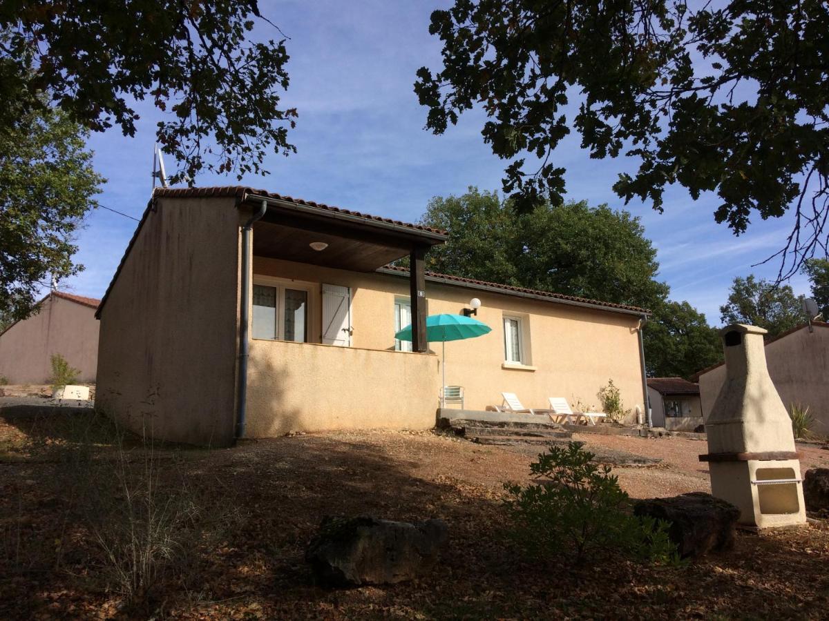 ホテル Les Sentiers Du Causse Lentillac du Causse エクステリア 写真